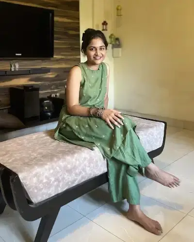 Uzhavarkarai Call Girls